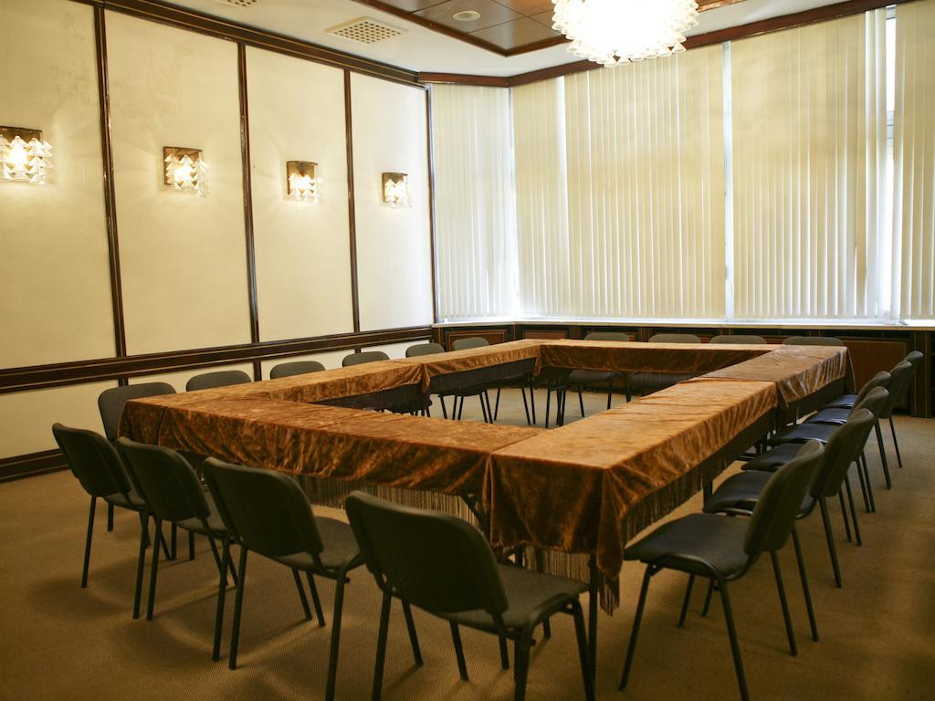 Hotel Bulgaria Добрич Экстерьер фото